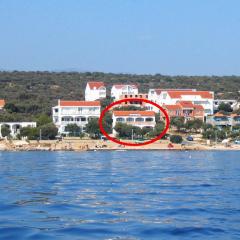 Apartments by the sea Mandre, Pag - 8655