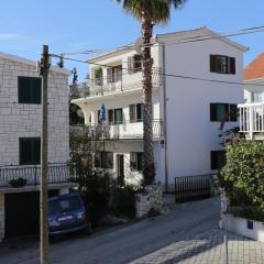 Apartments by the sea Rogoznica - 10338
