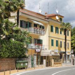 Apartments by the sea Opatija - 10411