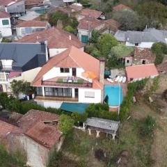 Casa con Piscina en Ramiras, Ourense