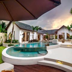 Villa Crystal Lagoon by Bali Superhost