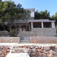 Apartments by the sea Sveta Nedilja, Hvar - 11433