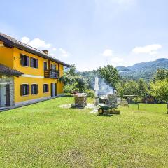 Stunning Home In Borgo Valbelluna With House A Mountain View