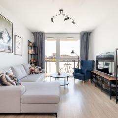 Owsiana 9 - Modern Designed Apartment with Balcony by Noclegi Renters