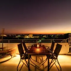 Ephantasy Living - Luxury home with roof garden