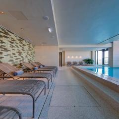 Land's End, Boutique Hotel