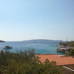 Secluded fisherman's cottage Cove Pircina, Ciovo - 14195