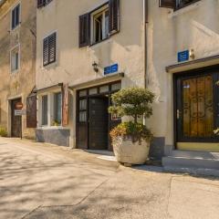 Apartments with a parking space Motovun, Central Istria - Sredisnja Istra - 14160