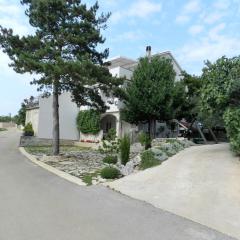 Apartments with a parking space Sveti Vid, Krk - 16955