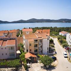 Apartments with parking space Biograd na Moru, Biograd - 18665