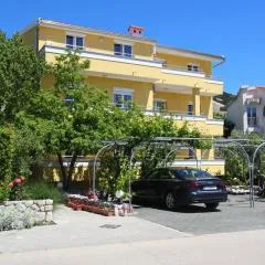 Apartments with parking space Baska, Krk - 18716