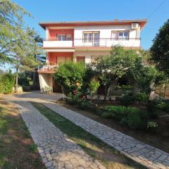 Apartments with parking space Silo, Krk - 18758