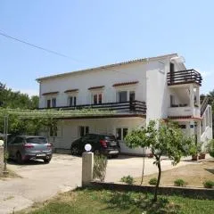 Apartments with parking space Silo, Krk - 18763