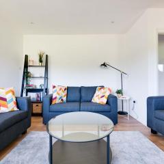 Pass the Keys Lovely 3 Bedroom property golf club and parking