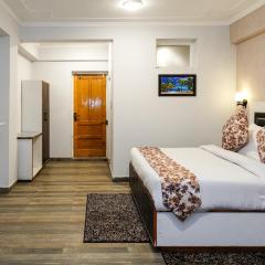 Click Sunburry Hotel Srinagar