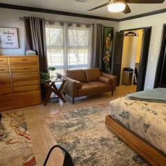 MyGreenAcres Studio 1BA Near Sedona in Wine country