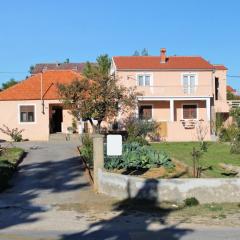 Apartments with parking space Privlaka, Zadar - 5849