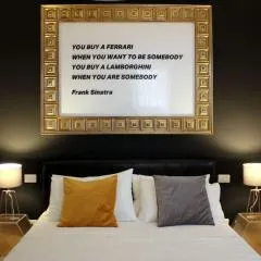 Harinero- Motor Valley Stay - Central & Private