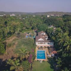 Beachfront 6+1BDR Luxury Villa With Private Pool