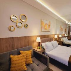 Fab Staycation @ MOA Complex - Fast Wifi + Netflix