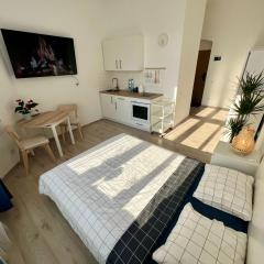 White Apartments - Free parking