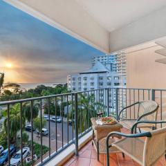 Exclusive Harbourfront - Two Adjacent Stays with Pool