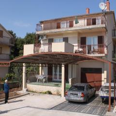 Apartments with parking space Srima - Vodice, Vodice - 6099