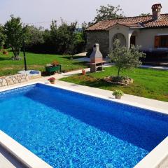 Holiday house with a swimming pool Cepic, Central Istria - Sredisnja Istra - 7404