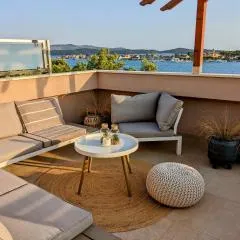 Pinna Nobilis Penthouse