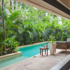 Villa Mayas