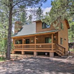 Charming Show Low Cabin with Fire Pit Near Hiking!