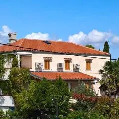 Apartments with parking space Nerezine, Losinj - 8049