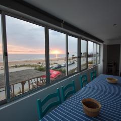 Rock’s Beach Spot Front