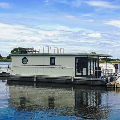 Nice Ship-boat In Havelsee Ot Ktzkow With 2 Bedrooms