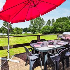 Beautiful Home In Vire Normandie With Lake View