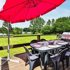 Lovely Home In Vire Normandie With Wifi