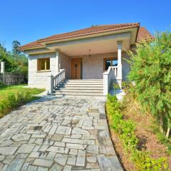 Casa con jardín próxima a Vilagarcía de Arousa