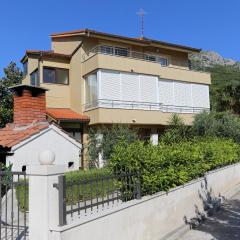 Apartments with a parking space Zrnovnica, Split - 9493