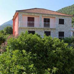 Apartments with a parking space Trpanj, Peljesac - 10148