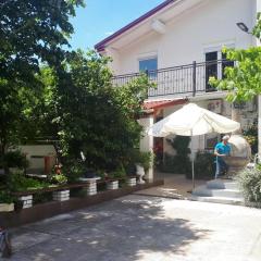 Apartments with parking space Starigrad, Paklenica - 11848
