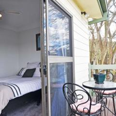 Aqua Escape On Anderson