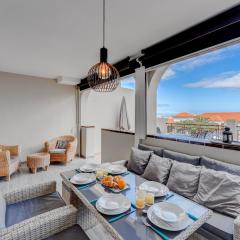 Heated Pool Stylish 3 Bedrm Apartment Los Cristianos