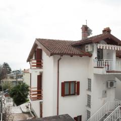 Apartments with a parking space Opatija - 12302