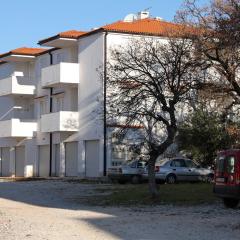 Apartments with a parking space Rogoznica - 13684