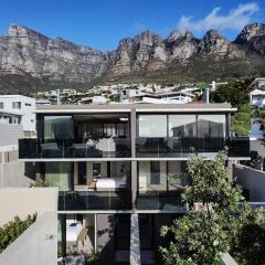 Villa Pietra - Camps Bay