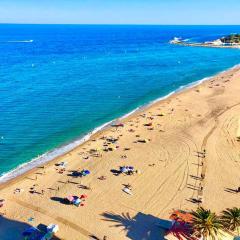 Sunrise beach palace studio