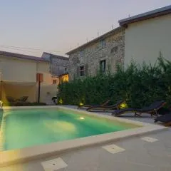Authentic Istrian Villa Stazione with Pool