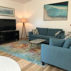 o BEAUTIFUL CONDO MINUTES FROM GORGEOUS CLEARWATER BEACHES o