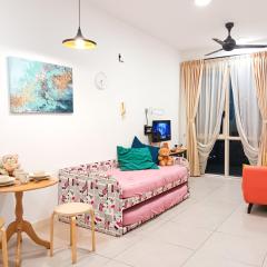 Afiniti, 2 min walk to legoland and Gleneagles Hospital By Hint Homestay