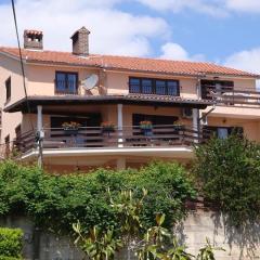 Apartments and rooms with parking space Icici, Opatija - 7881